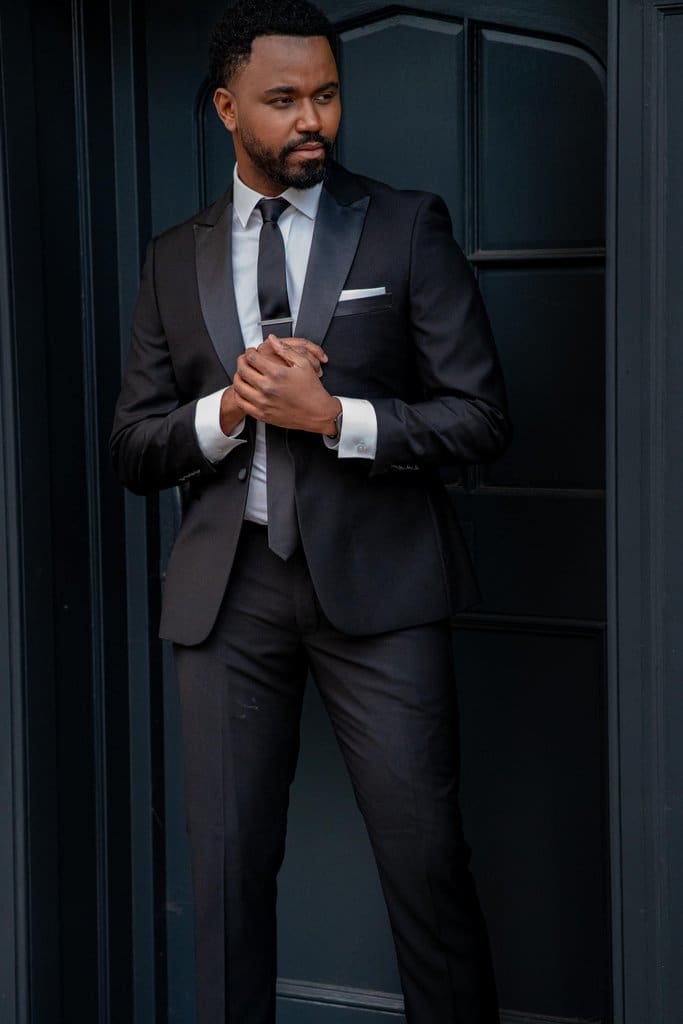 Men's 2 Piece Slim Fit Suit Set One Button Solid Jackets Pants Wedding Dinner  Suits Business Formal Lapel Blazer & Trousers Navy Blue M at Amazon Men's  Clothing store